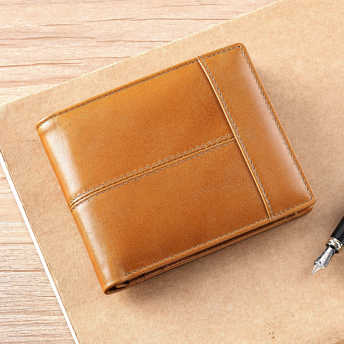 Oil-Waxed Cowhide RFID Mens Wallet